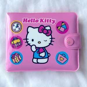 EUC - Hello Kitty 2002 Vintage Bubblegum Pink Folded Wallet Y2K 2000’s Gen Z